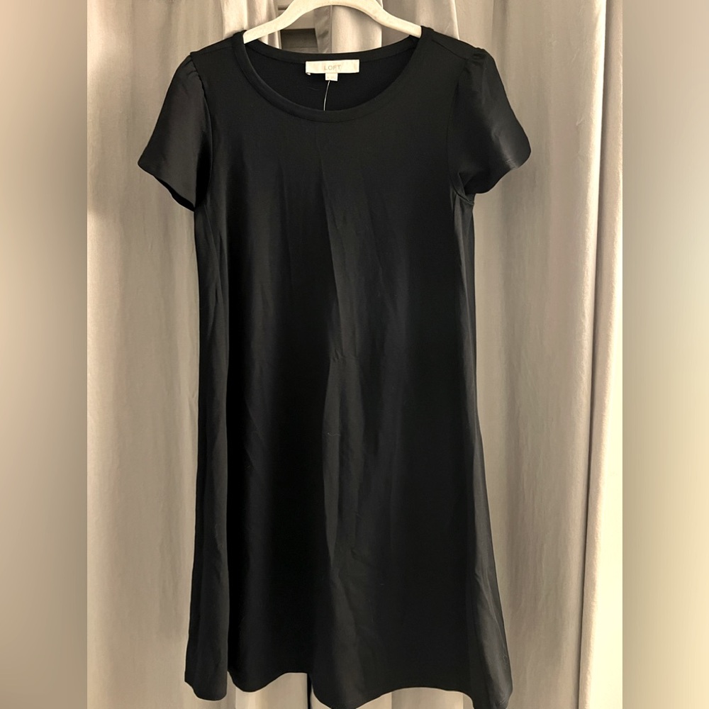 NWT black short sleeve dress